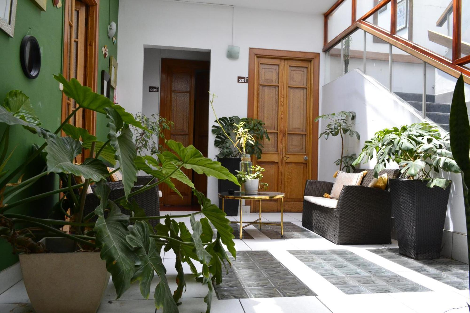 Maison Verte - Guest House *